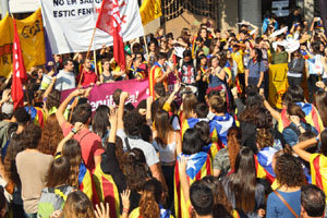 Concentració per la llibertat dels presos polítics a la plaça del Vi