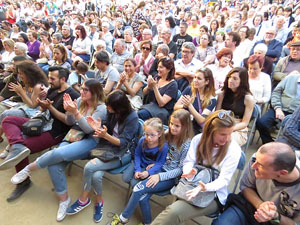 Festival A Capella 2018. Actuaci&oacute; de Beatbox Collective a la pla&ccedil;a de la Independ&egrave;ncia