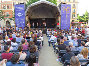 Festival A Capella 2018. Actuaci&oacute; de Beatbox Collective a la pla&ccedil;a de la Independ&egrave;ncia