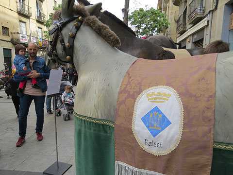 La Mulassa i la Somera de Falset a la Rambla de la Llibertat