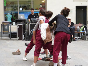 inund'ART 2018. Performance de poesia i dansa del Col·lectiu Tac-Tiq