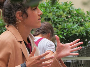 inund'ART 2018. Performance de poesia i dansa del Col&middot;lectiu Tac-Tiq