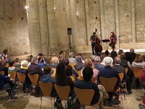 Nit dels Museus 2018. Actuaci&oacute; musical al Museu d'Arqueologia de Sant Pere de Galligants