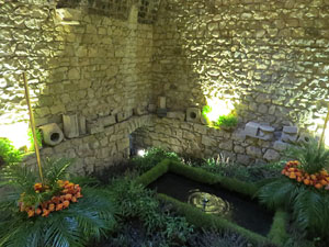 Temps de Flors 2018. Decoracions florals als diversos espais dels Banys Àrabs