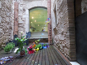 Temps de Flors 2018. Muntatge floral al Pati dels Rabins del Centre Bonastruc &ccedil;a Porta