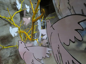 Temps de Flors 2018. Instal&middot;lacions 'El Bosc de la Llibertat' a la pla&ccedil;a del Vi, carrer Ciutadans i pla&ccedil;a de l'Oli