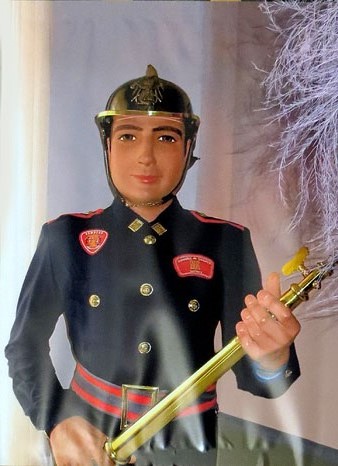 El gegantó Narcís bomber