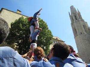 Temps de Flors 2018. Diada Castellera a la pla&ccedil;a de Sant Feliu amb els Marrecs de Salt, els Xics de Granollers, i els Sagals d�Osona
