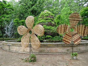 Temps de Flors 2018. Decoracions i instal·lacions als Jardins del Parc de la Devesa