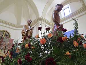 Temps de Flors 2018. Decoracions florals a l'esgl&eacute;sia de Sant Lluc, el Castrum dels Manaies de Girona