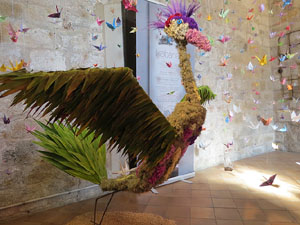 Temps de Flors 2018. Decoracions orientals al primer pis de l'edifici de les Sarra&iuml;nes