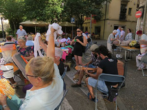 Festival Undàrius 2018. Trobada de puntaires a la plaça de Sant Feliu