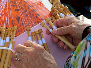 Festival Undàrius 2018. Trobada de puntaires a la plaça de Sant Feliu