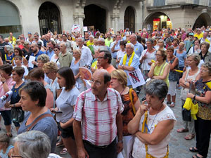 Concentraci&oacute; a la pla&ccedil;a del Vi el dilluns 30 de juliol 2018