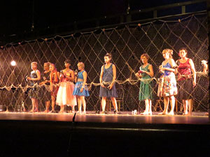 FITAG 2018 - Representaci&oacute; de l'obra Oceans, a c&agrave;rrec del grup El Mirall, de Blanes, al Teatre Municipal