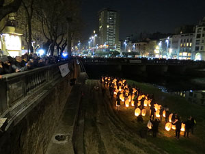 Il&middot;lumina la Llibertat. Acci&oacute; de protesta pels quatre mesos de pres&oacute; de Jordi Cuixart i Jordi S&aacute;nch