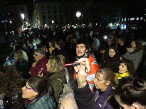 Il&middot;lumina la Llibertat. Acci&oacute; de protesta pels quatre mesos de pres&oacute; de Jordi Cuixart i Jordi S&aacute;nch