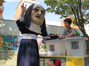 Commemoraci&oacute; de l'1-O al Col&middot;legi Verd