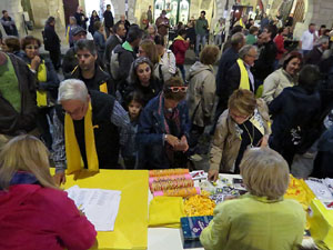 Concentració a la plaça del Vi per la llibertat dels presos polítics, amb Joanjo Bosk