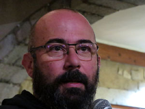 Concentració a la plaça del Vi per la llibertat dels presos polítics, amb Joanjo Bosk