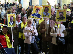 Concentració a la plaça del Vi per la llibertat dels presos polítics, amb Joanjo Bosk