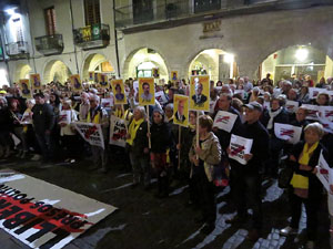 Concentració a la plaça del Vi per la llibertat dels presos polítics, amb Joanjo Bosk