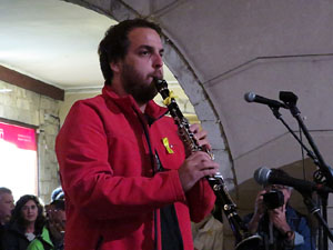 Concentració a la plaça del Vi per la llibertat dels presos polítics, amb Joanjo Bosk