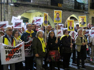 Concentració a la plaça del Vi per la llibertat dels presos polítics, amb Joanjo Bosk