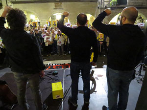 Concentració a la plaça del Vi per la llibertat dels presos polítics, amb Joanjo Bosk