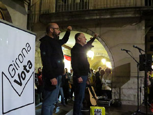 Concentració a la plaça del Vi per la llibertat dels presos polítics, amb Joanjo Bosk