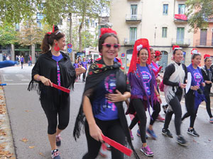 Cursa de la Dona 2018. Concentraci&oacute; i sortida del Parc de la Devesa, cursa pels carrers de Girona i arribada a la Copa