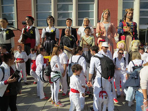Fires 2018. 37a. Trobada de Gegants de Fires de Sant Narc&iacute;s. La ballada