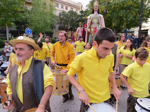 Fires 2018. 37a. Trobada de Gegants de Fires de Sant Narcís. La cercavila