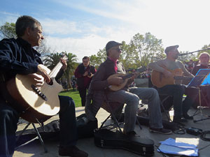 Fires 2018. 37a. Trobada de Gegants de Fires de Sant Narc&iacute;s. La plantada