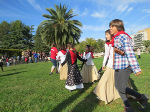 Fires 2018. 37a. Trobada de Gegants de Fires de Sant Narc&iacute;s. La plantada