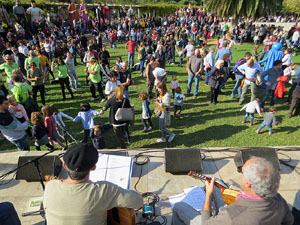Fires 2018. 37a. Trobada de Gegants de Fires de Sant Narc&iacute;s. La plantada