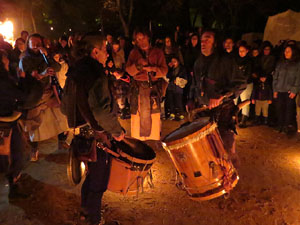Fires 2018. Espectacle de foc i m&uacute;sica Llumin&agrave;ries de Fires, a c&agrave;rrec de Taller de Magn&egrave;sia i Els Berros de la Cort