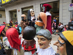 Fires 2018. Passejada amb els capgrossos de la ciutat i Fal&middot;lera Gironina