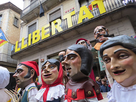 Fires 2018. Passejada amb els capgrossos de la ciutat i Fal&middot;lera Gironina