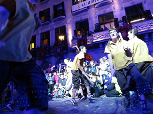 Fires 2018. Preg&oacute; de Fires. Entrada i ballades de capgrossos, gegants i far&agrave;ndula a la pla&ccedil;a del Vi