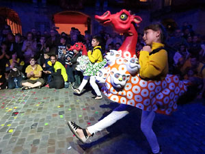 Fires 2018. Preg&oacute; de Fires. Entrada i ballades de capgrossos, gegants i far&agrave;ndula a la pla&ccedil;a del Vi