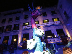 Fires 2018. Preg&oacute; de Fires. Entrada i ballades de capgrossos, gegants i far&agrave;ndula a la pla&ccedil;a del Vi