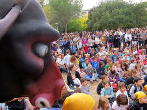 Fires 2018. Preg&oacute; de Fires. Les cercaviles de gegants i capgrossos fins la pla&ccedil;a del Vi