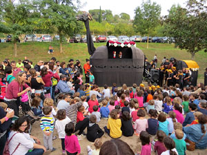 Fires 2018. Preg&oacute; de Fires. Les cercaviles de gegants i capgrossos fins la pla&ccedil;a del Vi