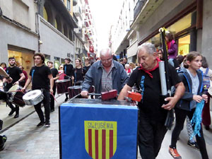 Fires 2018. Preg&oacute; de Fires. Les cercaviles de gegants i capgrossos fins la pla&ccedil;a del Vi