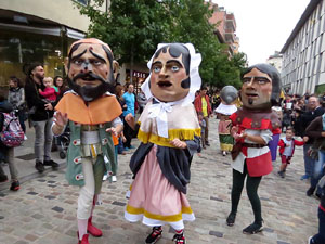 Fires 2018. Preg&oacute; de Fires. Les cercaviles de gegants i capgrossos fins la pla&ccedil;a del Vi