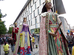 Fires 2018. Preg&oacute; de Fires. Les cercaviles de gegants i capgrossos fins la pla&ccedil;a del Vi