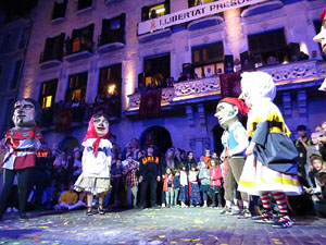 Fires 2018. Preg&oacute; de Fires. Balls de l'&Agrave;liga i els gegants de la ciutat