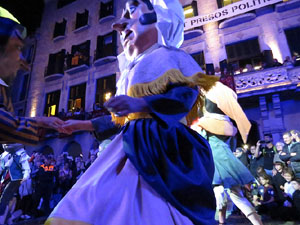 Fires 2018. Preg&oacute; de Fires. Balls de l'&Agrave;liga i els gegants de la ciutat