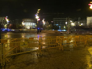 Manifestaci&oacute; antifeixista per un acte pol&iacute;tic de la plataforma Borb&ograve;nia amb el suport de Vox, a la pla&ccedil;a de l'U d'octubre del 2017